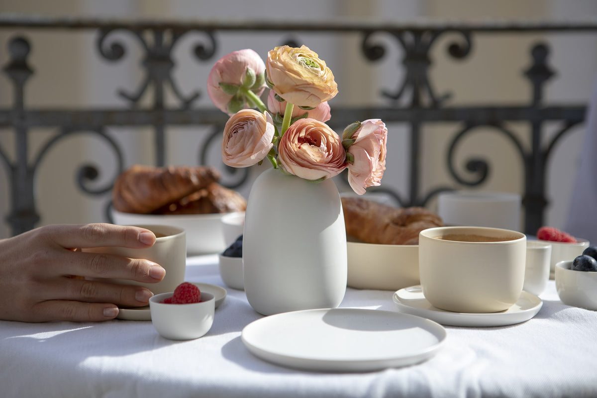 VASES | Breakfast