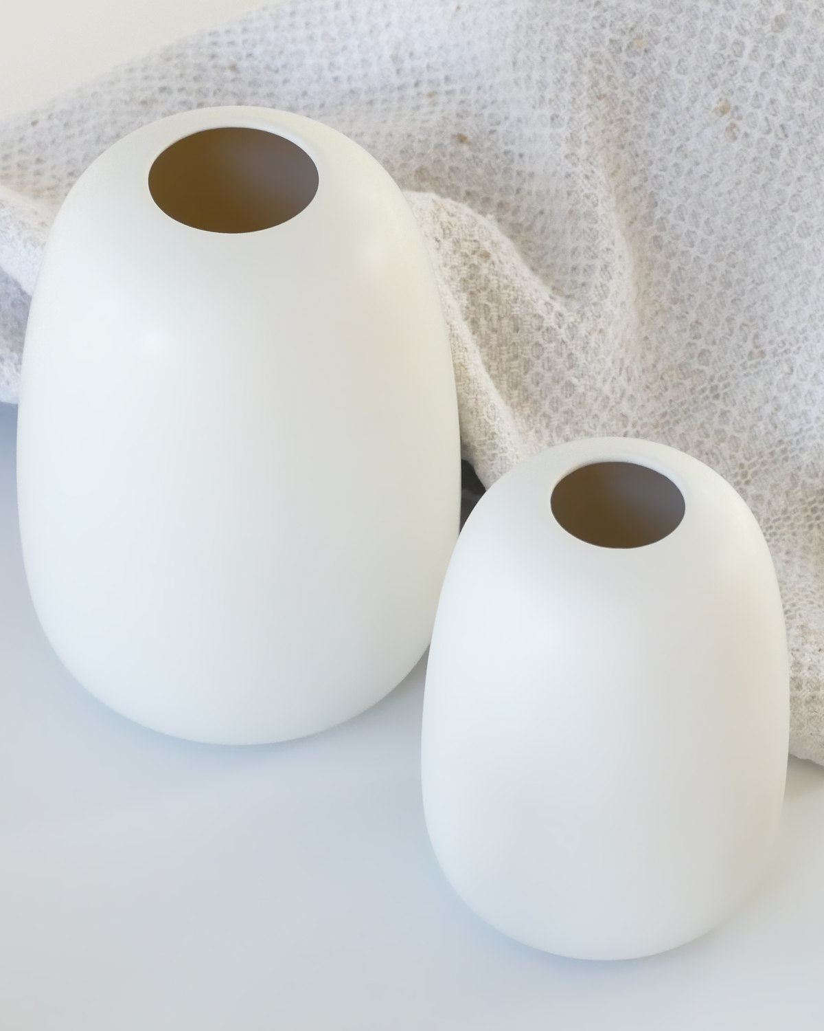 MAOMI VASES – Point-At Foto (quer)