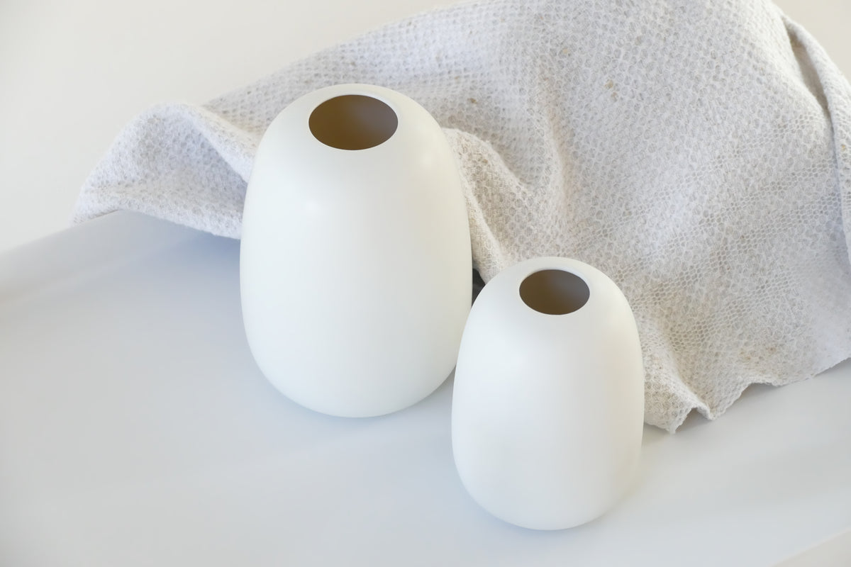 VASES_galerie_VASES_Galerie2_Leinen.jpg